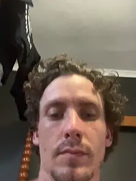 Snapshot of bradleyjamesmc chatting on 15, 1, 2025 bradleyjamesmc online show from 15, 1, 2025