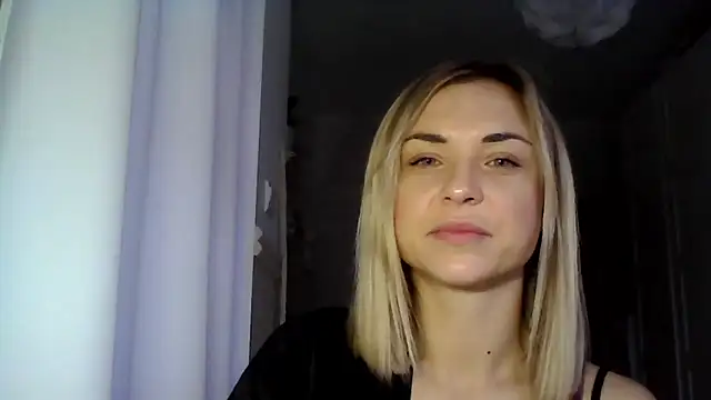 Snapshot of ashley_xlove chatting on 4, 12, 2024 ashley xlove online show from 4, 12, 2024