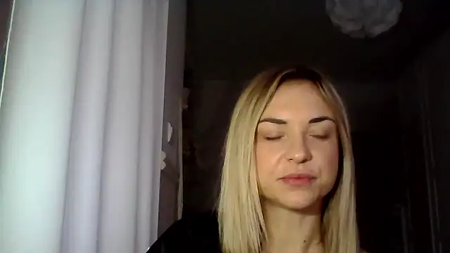 Snapshot of ashley_xlove chatting on 9, 12, 2024 ashley xlove online show from 9, 12, 2024