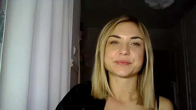 Snapshot of ashley_xlove chatting on 10, 12, 2024 ashley xlove online show from 10, 12, 2024