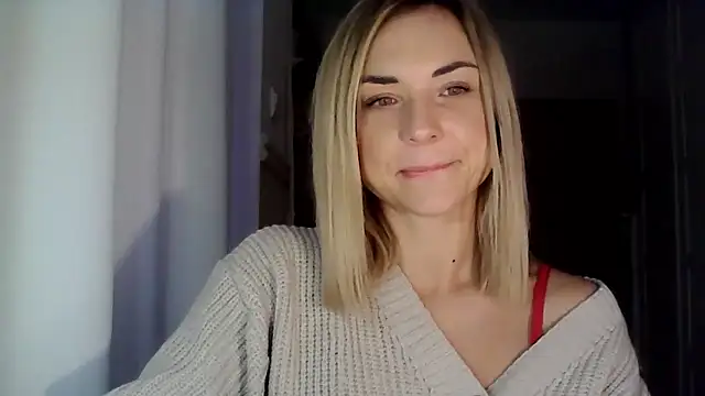 Snapshot of ashley_xlove chatting on 16, 12, 2024 ashley xlove online show from 16, 12, 2024