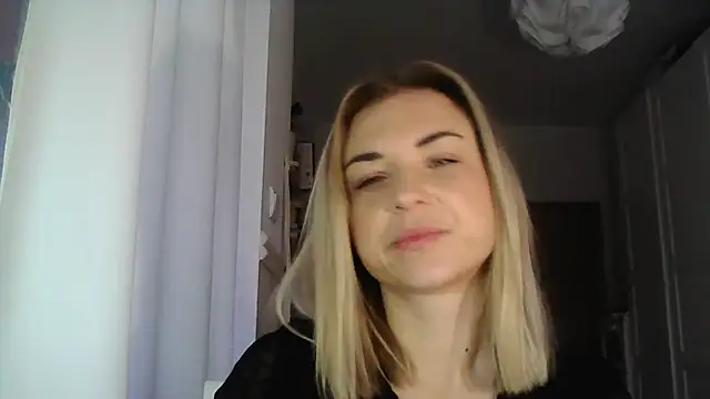 Snapshot of ashley_xlove chatting on 7, 1, 2025 ashley xlove online show from 7, 1, 2025