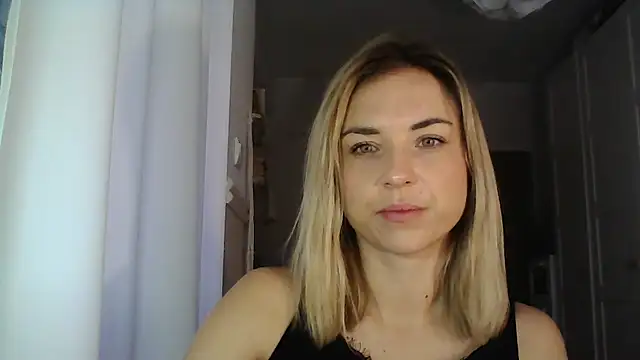 Snapshot of ashley_xlove chatting on 16, 1, 2025 ashley xlove online show from 16, 1, 2025