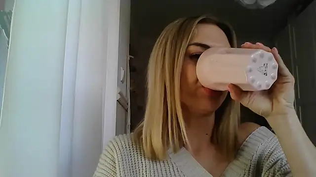 Snapshot of ashley_xlove chatting on 5, 2, 2025 ashley xlove online show from 5, 2, 2025