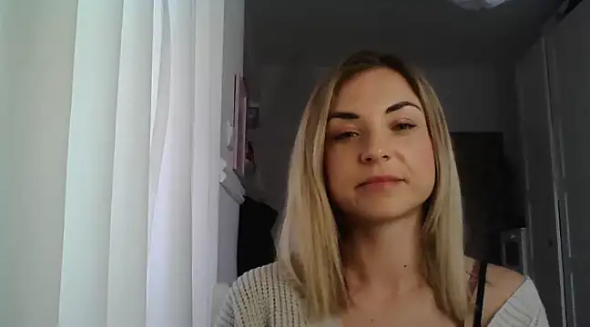 Snapshot of ashley_xlove chatting on 13, 3, 2025 ashley xlove online show from 13, 3, 2025