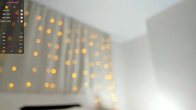 Snapshot of OttilieBurruss chatting on 2, 3, 2025 OttilieBurruss online show from 2, 3, 2025