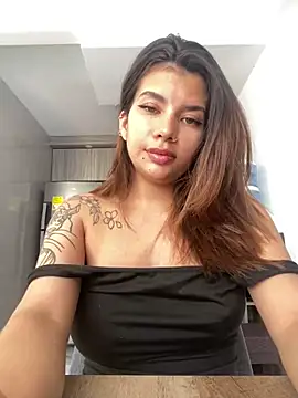Snapshot of adop_me__ chatting on 21, 3, 2025 adop me online show from 21, 3, 2025