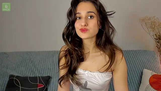 Snapshot of erika_hoiree chatting on 6, 12, 2024 erika hoiree online show from 6, 12, 2024