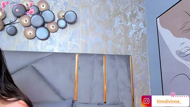 KimDevinne online show from 30, 1, 2025