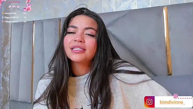 KimDevinne online show from 5, 2, 2025