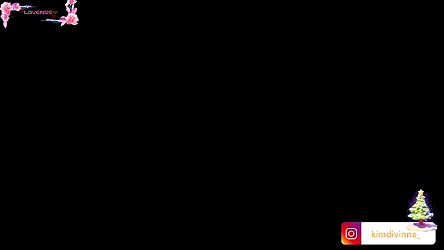 KimDevinne online show from 4, 12, 2025