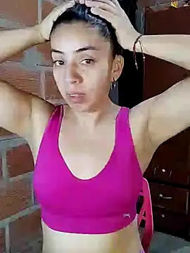 Snapshot of anngela01 chatting on 12, 1, 2025 anngela01 online show from 12, 1, 2025