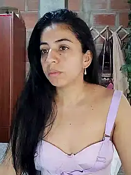 Snapshot of anngela01 chatting on 23, 1, 2025 anngela01 online show from 23, 1, 2025