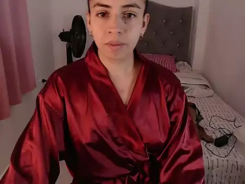 Snapshot of anngela01 chatting on 30, 10, 2025 anngela01 online show from 30, 10, 2025