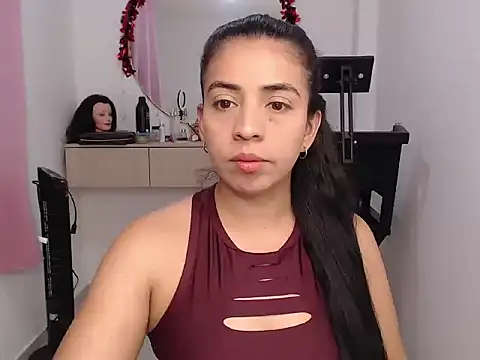 Snapshot of anngela01 chatting on 9, 1, 2026 anngela01 online show from 9, 1, 2026