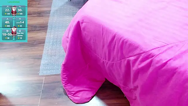 Snapshot of Aurora_blossom__ chatting on 7, 1, 2025 Aurora blossom online show from 7, 1, 2025