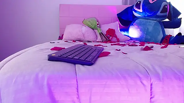 Snapshot of Aurora_blossom__ chatting on 14, 2, 2025 Aurora blossom online show from 14, 2, 2025