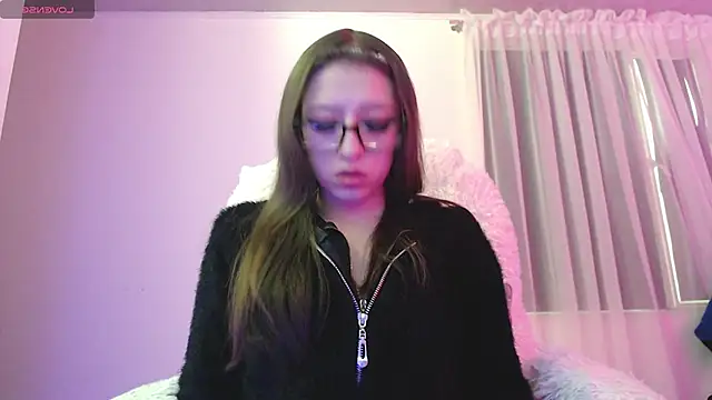 Snapshot of Aurora_blossom__ chatting on 10, 9, 2025 Aurora blossom online show from 10, 9, 2025