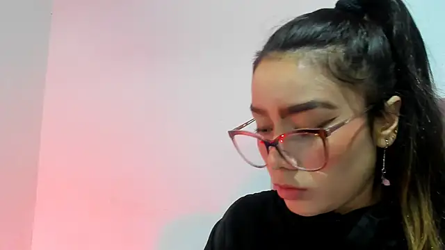 Snapshot of teffy_lee chatting on 30, 12, 2024 teffy lee online show from 30, 12, 2024