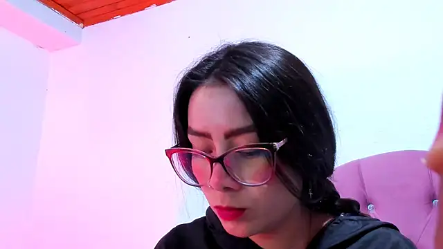 Snapshot of teffy_lee chatting on 14, 1, 2025 teffy lee online show from 14, 1, 2025