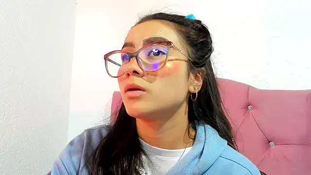 Snapshot of teffy_lee chatting on 6, 2, 2025 teffy lee online show from 6, 2, 2025