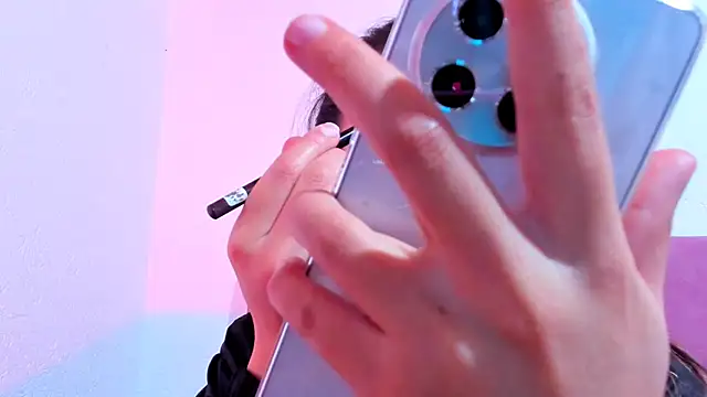 Snapshot of teffy_lee chatting on 18, 2, 2025 teffy lee online show from 18, 2, 2025