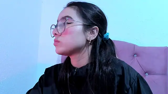 Snapshot of teffy_lee chatting on 21, 2, 2025 teffy lee online show from 21, 2, 2025