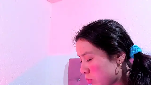 Snapshot of teffy_lee chatting on 22, 2, 2025 teffy lee online show from 22, 2, 2025