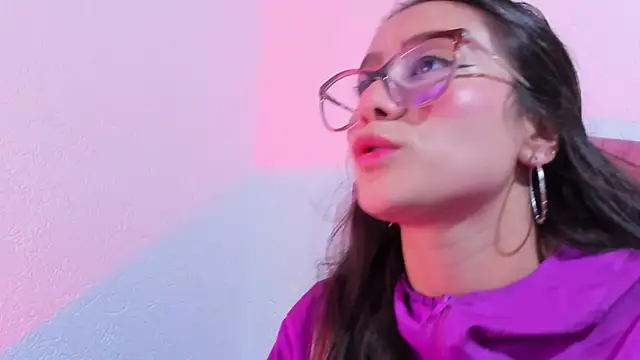 Snapshot of teffy_lee chatting on 15, 3, 2025 teffy lee online show from 15, 3, 2025