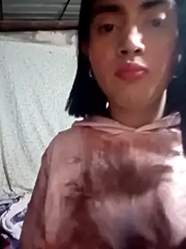 Snapshot of yovana13 chatting on 18, 1, 2026 yovana13 online show from 18, 1, 2026