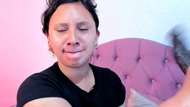 Snapshot of Mila_nixon02 chatting on 8, 12, 2024 Mila nixon02 online show from 8, 12, 2024