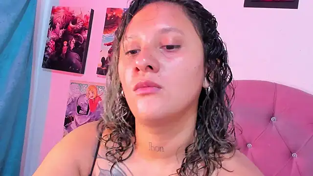 Snapshot of Mila_nixon02 chatting on 19, 9, 2025 Mila nixon02 online show from 19, 9, 2025