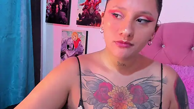 Snapshot of Mila_nixon02 chatting on 8, 10, 2025 Mila nixon02 online show from 8, 10, 2025