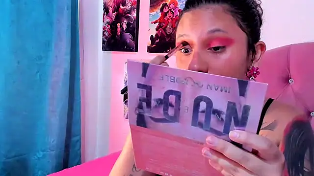 Snapshot of Mila_nixon02 chatting on 1, 11, 2025 Mila nixon02 online show from 1, 11, 2025