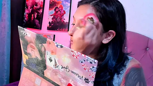 Snapshot of Mila_nixon02 chatting on 29, 11, 2025 Mila nixon02 online show from 29, 11, 2025