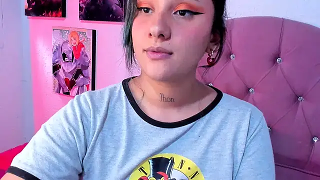 Snapshot of Mila_nixon02 chatting on 13, 12, 2025 Mila nixon02 online show from 13, 12, 2025