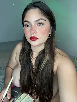 Snapshot of Sarasweet_sex chatting on 6, 4, 2026 Sarasweet sex online show from 6, 4, 2026