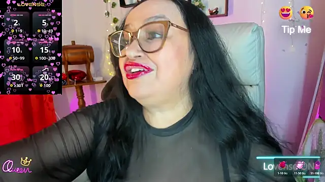 Gia Nahomi online show from 4, 4, 2026