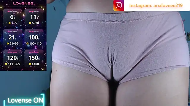 Snapshot of ana_studio chatting on 7, 4, 2026 ana studio online show from 7, 4, 2026