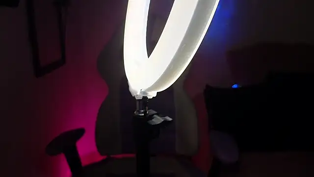 Snapshot of Alahia7demon chatting on 13, 1, 2026 Alahia7demon online show from 13, 1, 2026