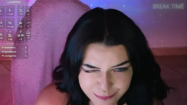 Snapshot of Alahia7demon chatting on 16, 1, 2026 Alahia7demon online show from 16, 1, 2026