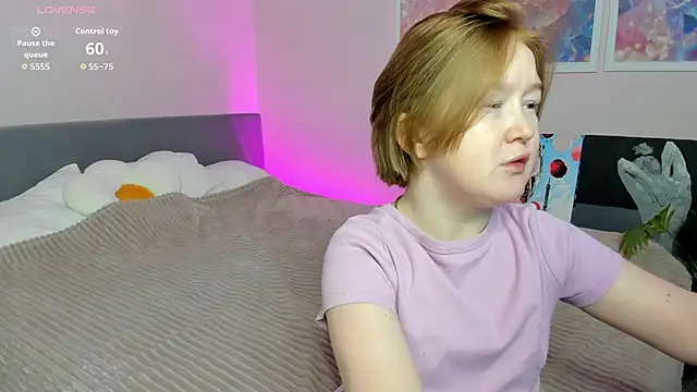 Sara Robinson online show from 5, 11, 2025