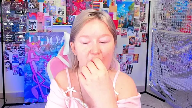 Snapshot of Sara_Robinson chatting on 29, 3, 2026 Sara Robinson online show from 29, 3, 2026