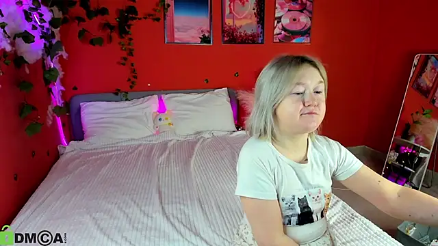 Snapshot of Sara_Robinson chatting on 24, 4, 2026 Sara Robinson online show from 24, 4, 2026