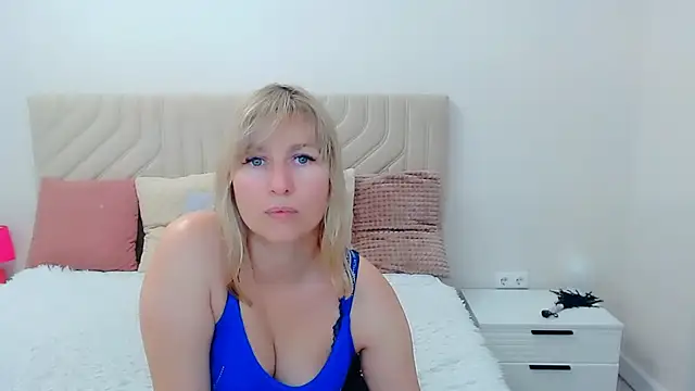 Snapshot of Incredible_Ariela chatting on 28, 6, 2026 Incredible Ariela online show from 28, 6, 2026