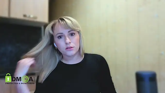 Snapshot of Smoorodinkaa chatting on 17, 5, 2026 Smoorodinkaa online show from 17, 5, 2026