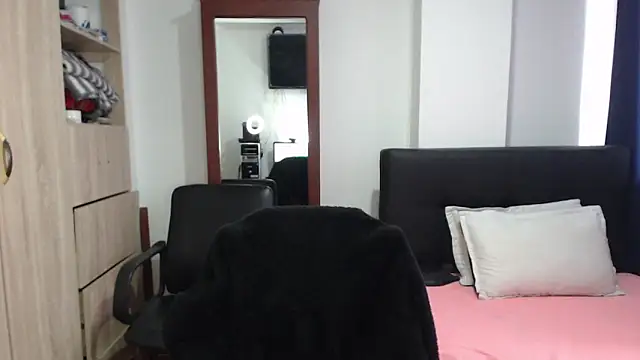 miia-big1boobs  online show from 11, 3, 2025