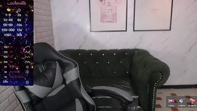 Snapshot of _Charlotte_v chatting on 9, 1, 2025 Charlotte v online show from 9, 1, 2025