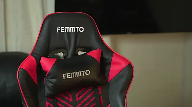 Snapshot of May_Dylan1 chatting on 5, 1, 2025 May Dylan1 online show from 5, 1, 2025