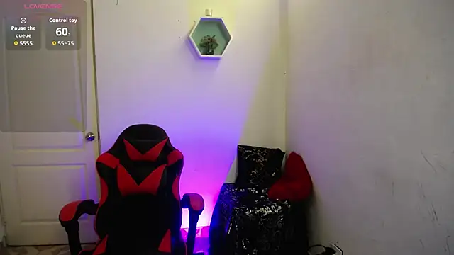 AuroraRojas online show from 14, 11, 2025